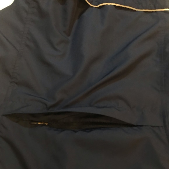 Adidas Women's Climashell Windbreaker Hidden Hood - Picture 7 of 7